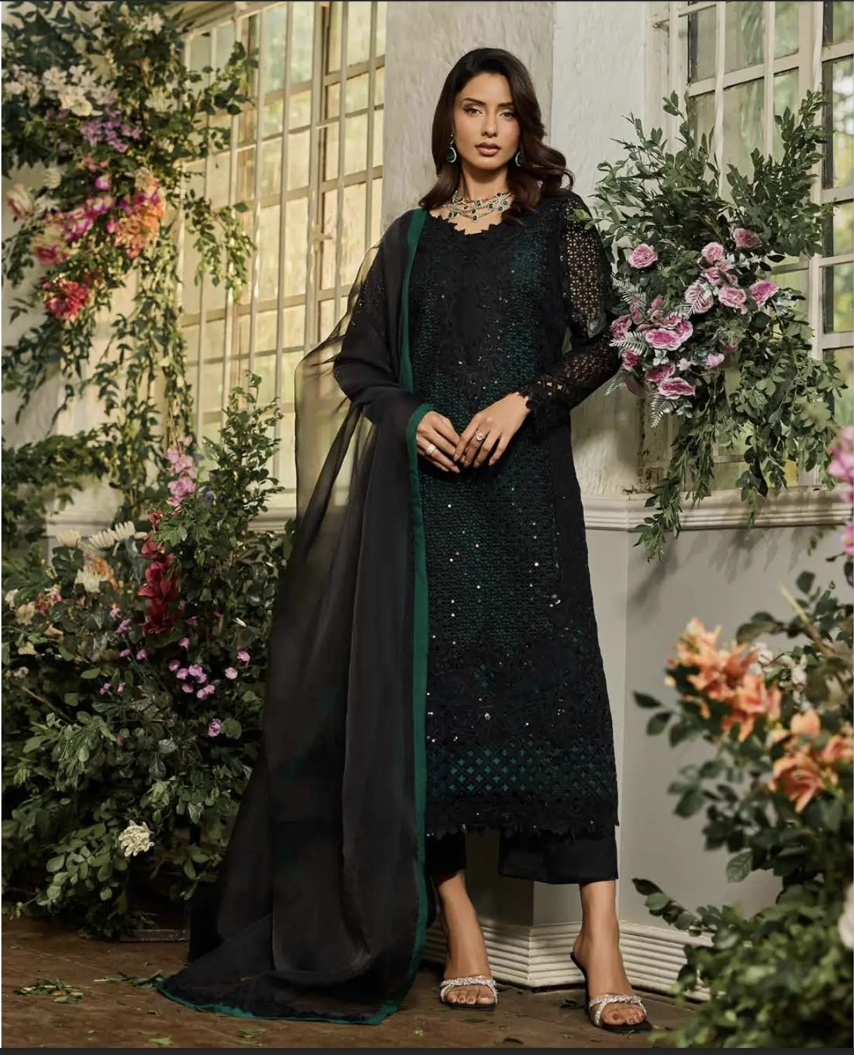 Midnight Emerald – Sequined 3-Piece Formal Suit